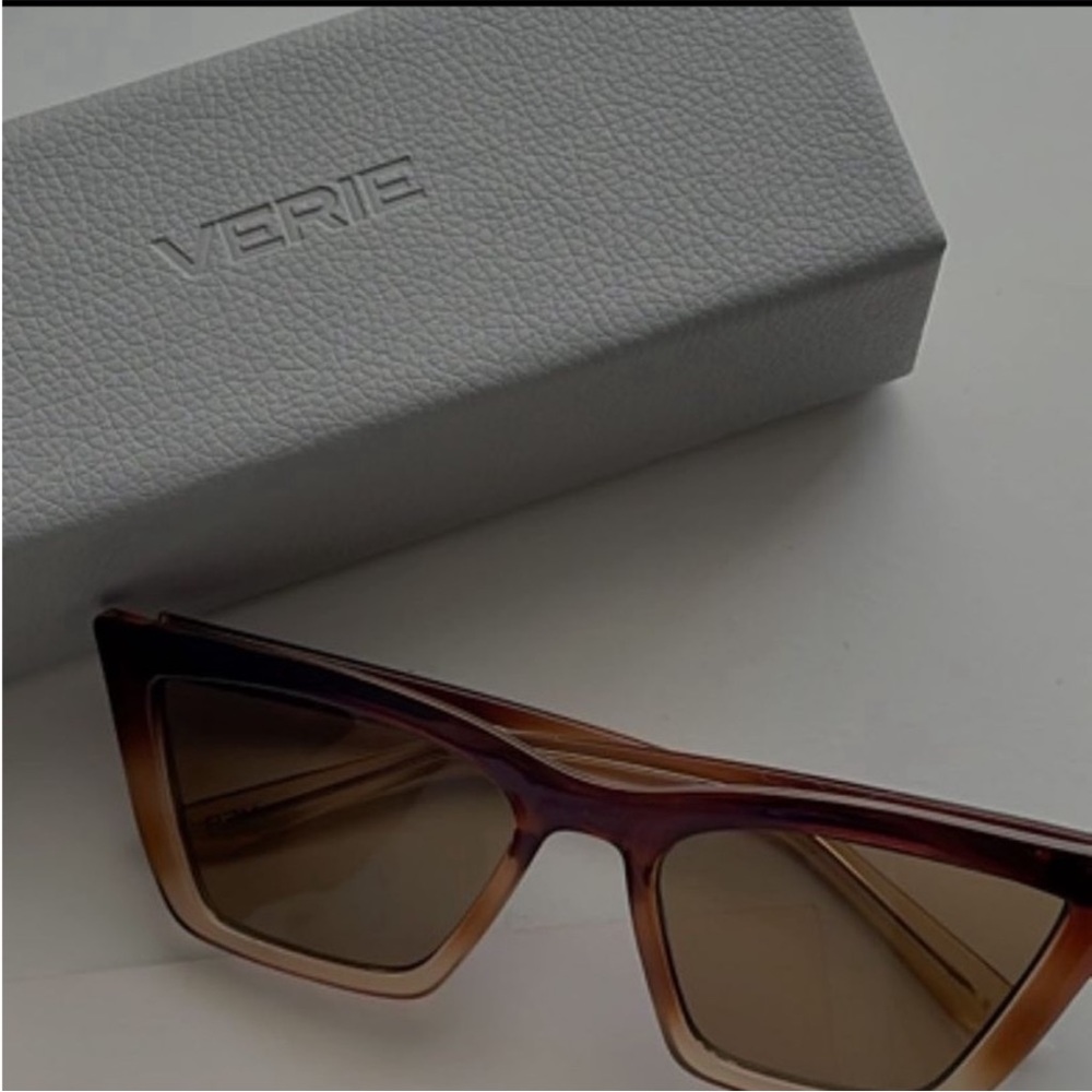 Hello!!! I’m looking everywhere for this Verie Grace brown warm ombré.